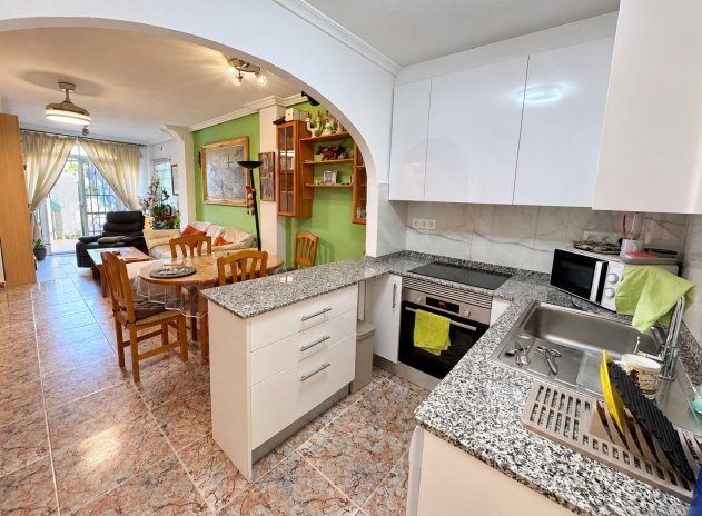 Wiederverkauf - Wohnung - Guardamar del Segura
