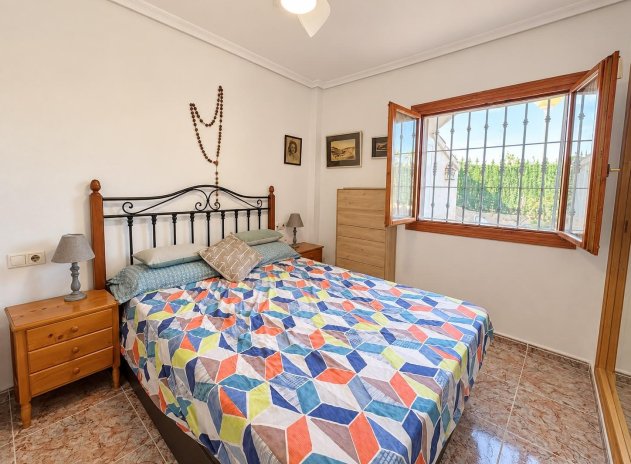 Wiederverkauf - Wohnung - Guardamar del Segura