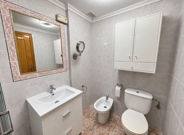 Wiederverkauf - Wohnung - Guardamar del Segura