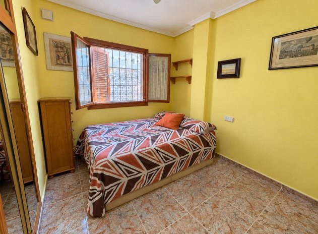 Wiederverkauf - Wohnung - Guardamar del Segura