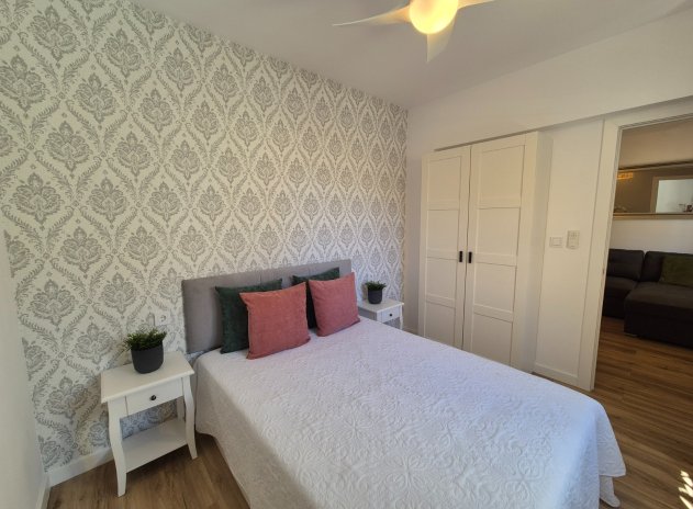 Revente - Maison mitoyenne - Alicante - La Florida