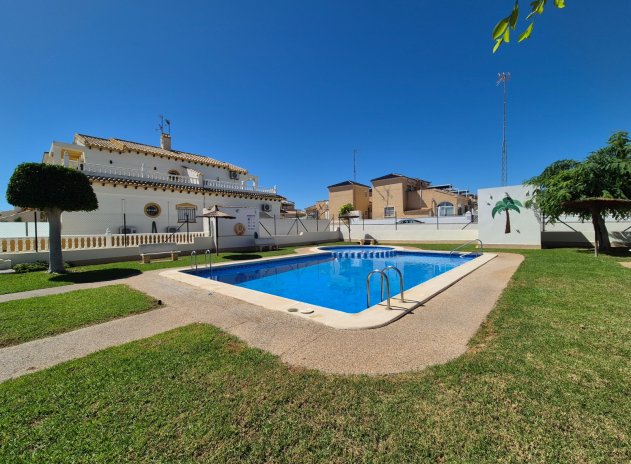 Revente - Maison mitoyenne - Alicante - La Florida