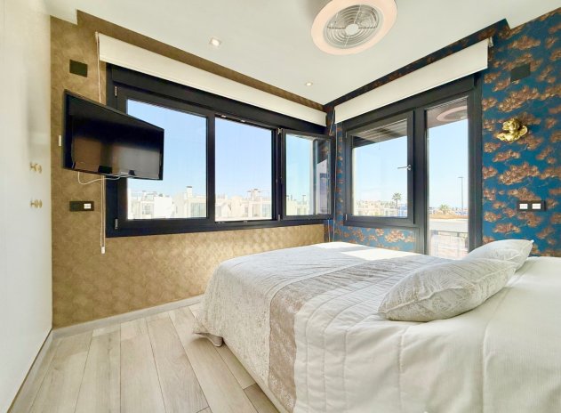 Herverkoop - Villa - Orihuela Costa - Cabo Roig