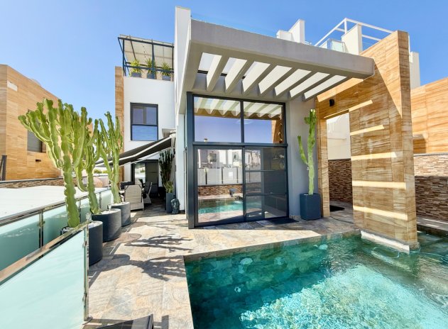 Herverkoop - Villa - Orihuela Costa - Cabo Roig