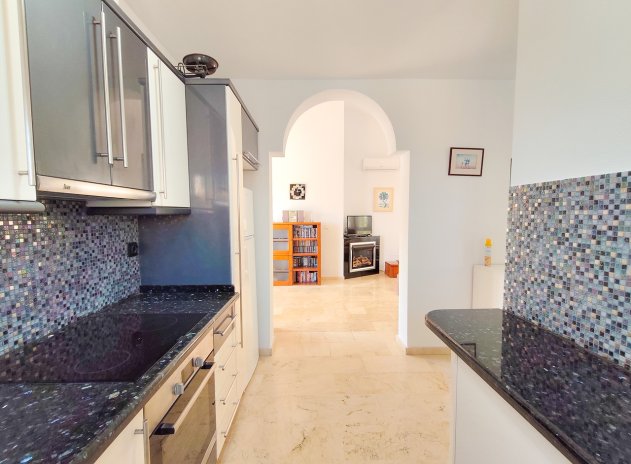 Reventa - Villa - Villamartin - Villamartín