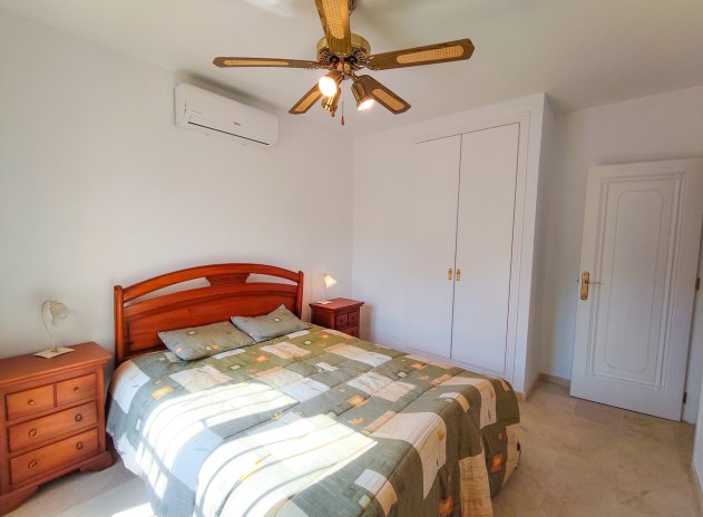 Reventa - Villa - Villamartin - Villamartín