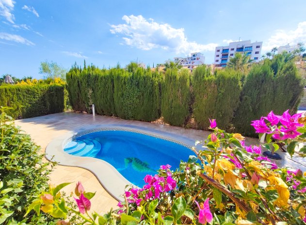 Reventa - Villa - Villamartin - Villamartín