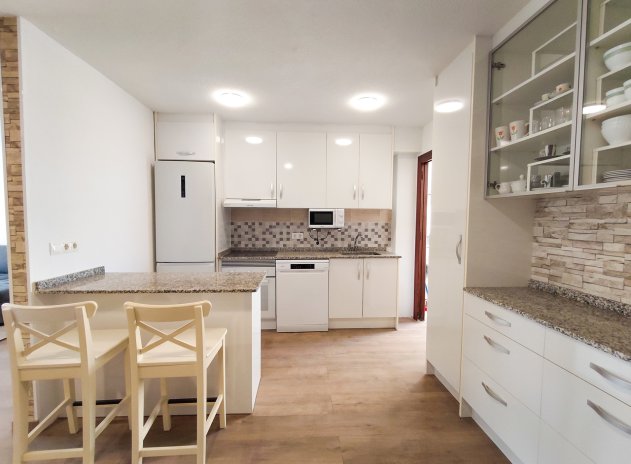 Resale - Apartment / Flat * - Benijofar *