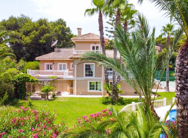 Herverkoop - Villa - Villamartin - Villamartín