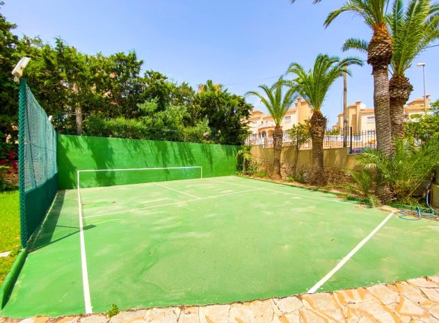 Herverkoop - Villa - Villamartin - Villamartín