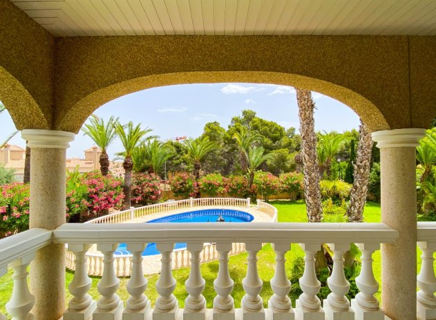 Herverkoop - Villa - Villamartin - Villamartín