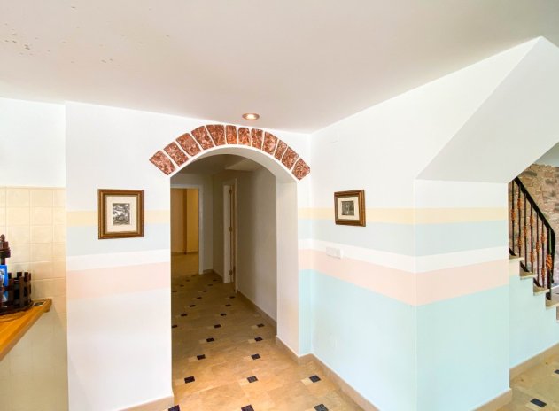 Herverkoop - Villa - Villamartin - Villamartín