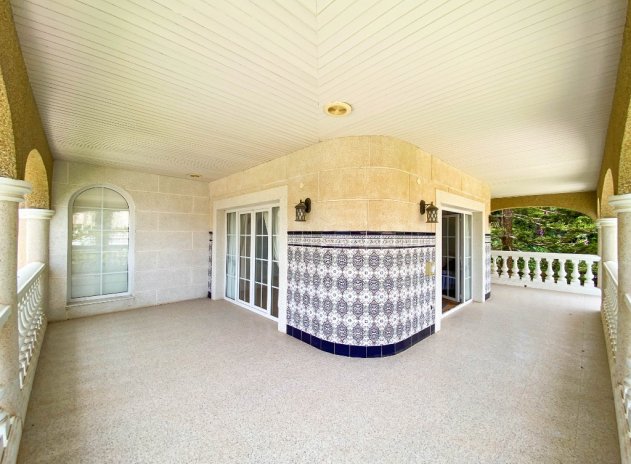 Herverkoop - Villa - Villamartin - Villamartín