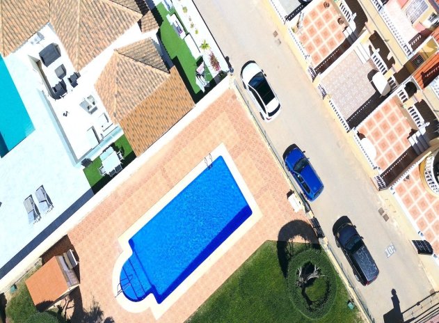Wiederverkauf - Terrassenhaus - Villamartin - Villamartín