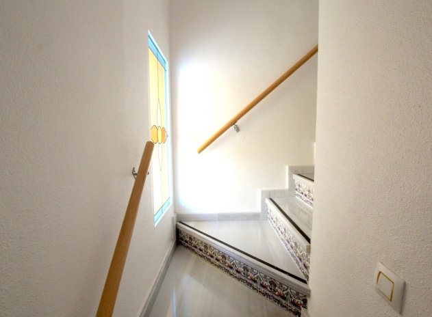 Wiederverkauf - Terrassenhaus - Villamartin - Villamartín