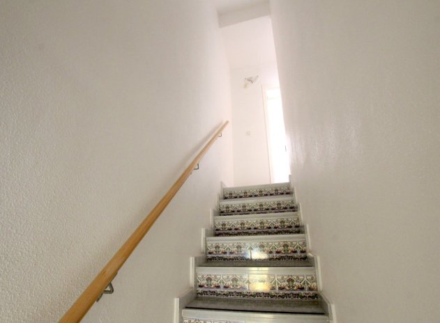 Wiederverkauf - Terrassenhaus - Villamartin - Villamartín