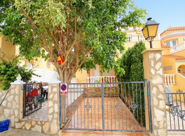 Wiederverkauf - Terrassenhaus - Villamartin - Villamartín