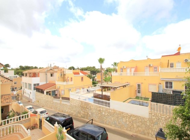 Wiederverkauf - Terrassenhaus - Villamartin - Villamartín