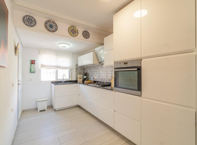 Herverkoop - Villa - Orihuela Costa - Los Balcones