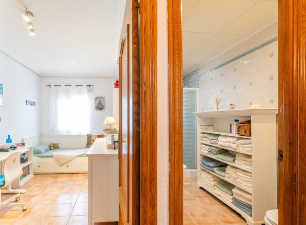 Herverkoop - Villa - Orihuela Costa - Los Balcones