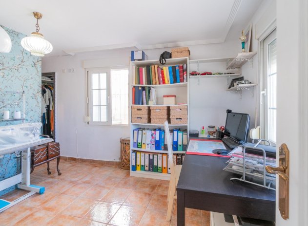 Herverkoop - Villa - Orihuela Costa - Los Balcones
