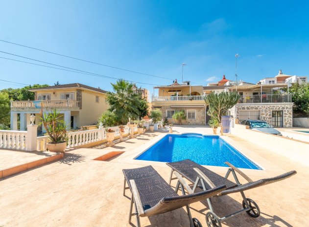 Herverkoop - Villa - Orihuela Costa - Los Balcones
