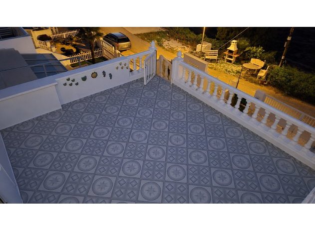 Resale - Townhouse * - Ciudad Quesada *
