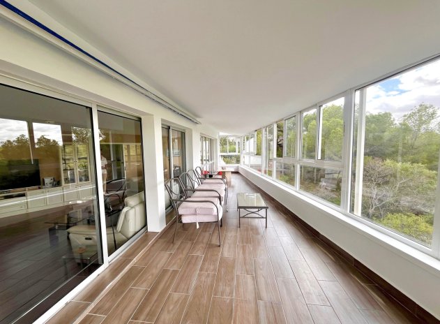 Herverkoop - Villa - Pinar de Campoverde
