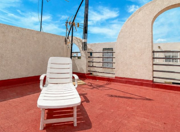 Herverkoop - Rijwoning - Torrevieja - La Siesta