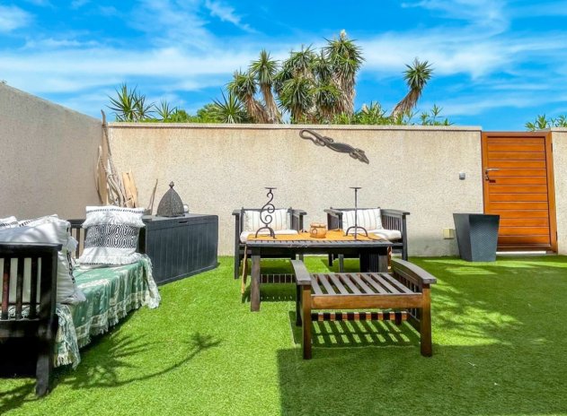 Herverkoop - Rijwoning - Torrevieja - La Siesta