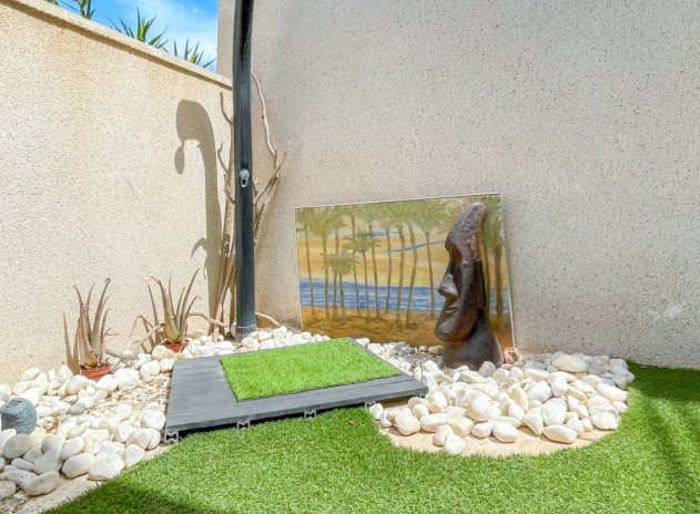 Herverkoop - Rijwoning - Torrevieja - La Siesta