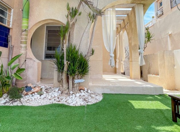 Herverkoop - Rijwoning - Torrevieja - La Siesta