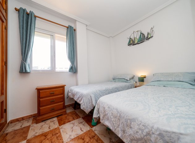 Resale - Villa * - Playa Flamenca *