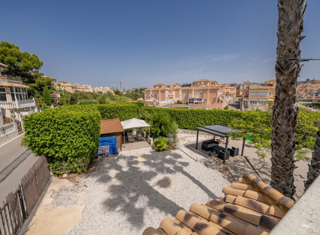 Resale - Villa * - Playa Flamenca *