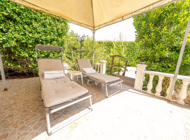 Resale - Villa * - Playa Flamenca *