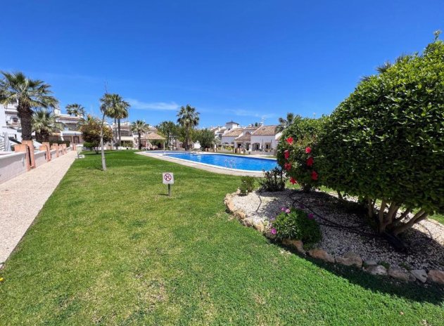 Herverkoop - Rijwoning - Los Dolses - Orihuela Costa