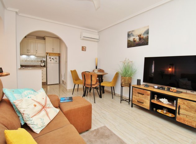 Herverkoop - Appartement - Villamartin - Los Dolses