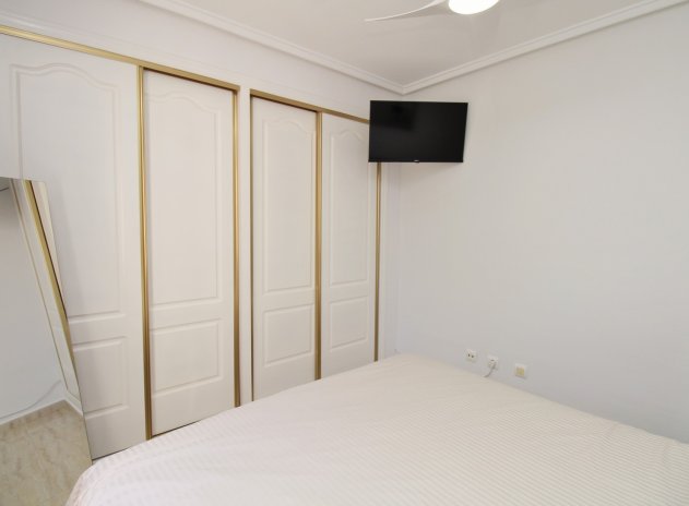 Herverkoop - Appartement - Villamartin - Los Dolses