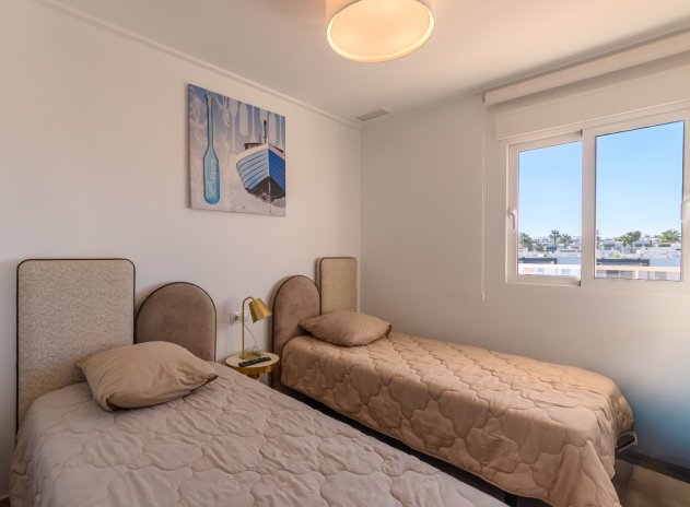 Reventa - Apartamento / Piso - Punta Prima