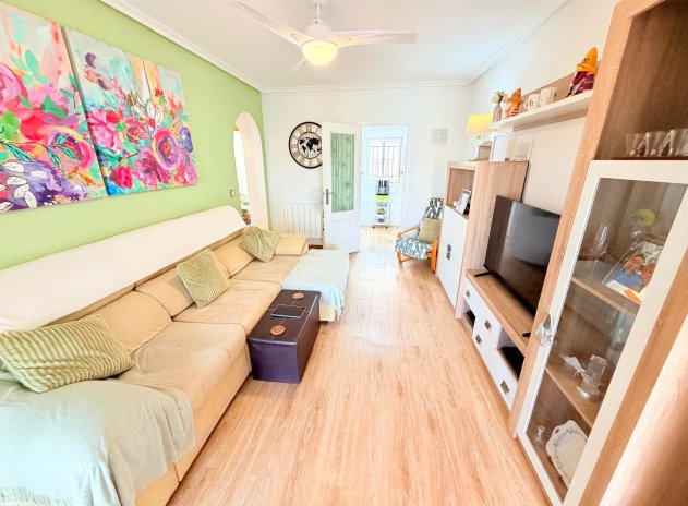 Resale - Apartment / Flat * - Los Montesinos * - La Herrada *
