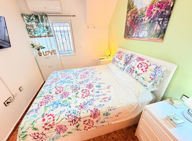 Resale - Apartment / Flat * - Los Montesinos * - La Herrada *
