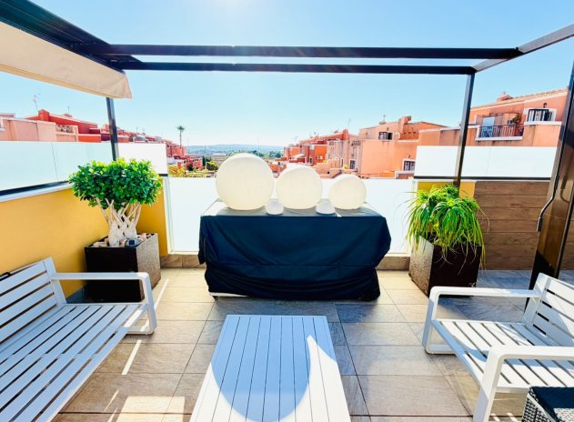 Herverkoop - Villa - Los Montesinos - La Herrada
