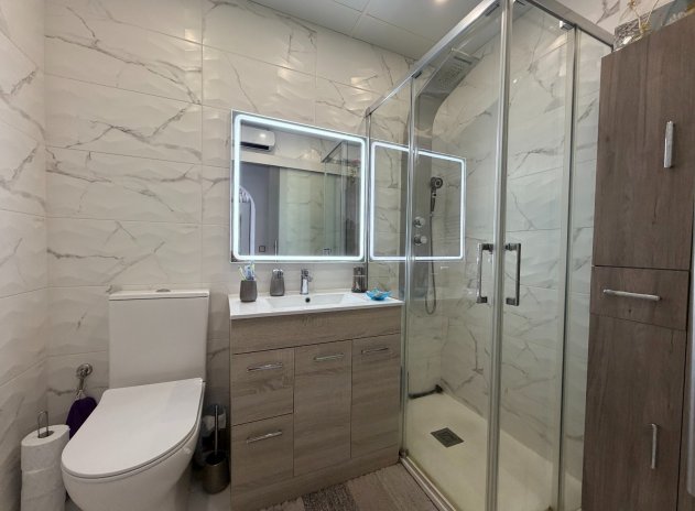 Resale - Apartment / Flat * - Orihuela * - Entre Naranjos *