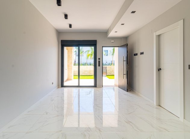 Resale - Apartment / Flat * - Orihuela Costa *