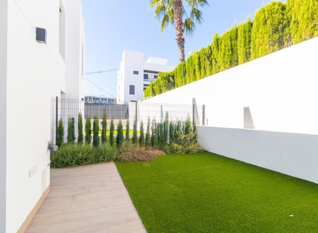 Resale - Apartment / Flat * - Orihuela Costa *