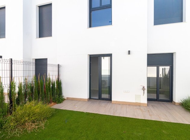 Resale - Apartment / Flat * - Orihuela Costa *