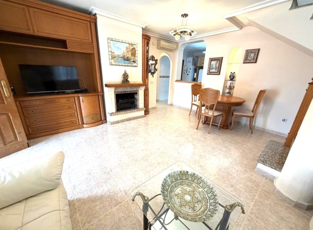Herverkoop - Villa - Orihuela Costa - Villamartín