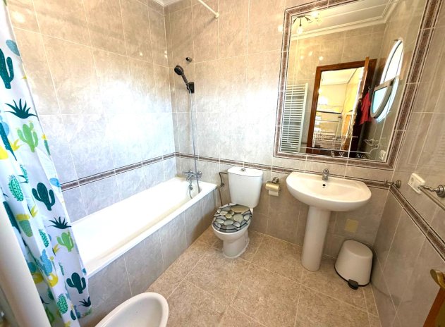 Herverkoop - Villa - Orihuela Costa - Villamartín