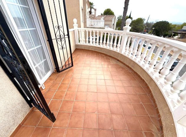 Herverkoop - Villa - Orihuela Costa - Villamartín