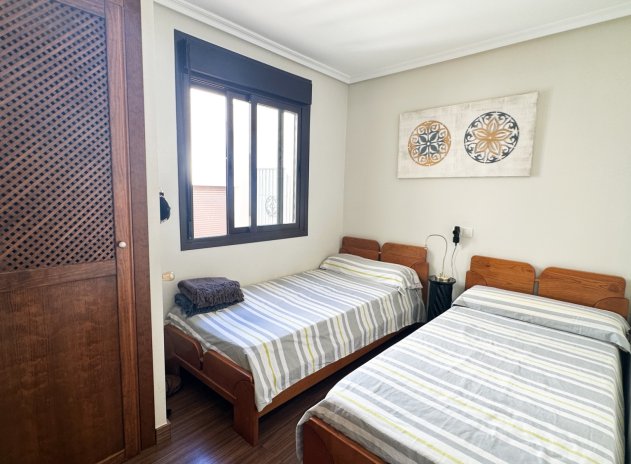 Resale - Apartment / Flat * - Orihuela Costa * - Los Altos *